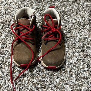 Ugh toddler canoe shoe